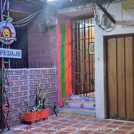 Hotel 4 Manzanas Santa Marta  Zewnętrze zdjęcie