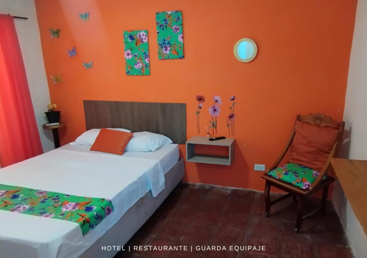 Hotel 4 Manzanas Santa Marta  Zewnętrze zdjęcie